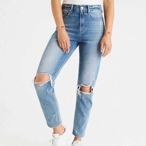 American Eagle Distressed Light Wash High Rise Ankle Mom Jeans